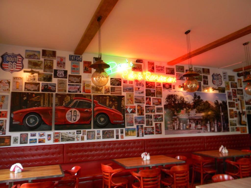 Мотель Prohibicja Peter'S Pub Міколайкі Екстер'єр фото