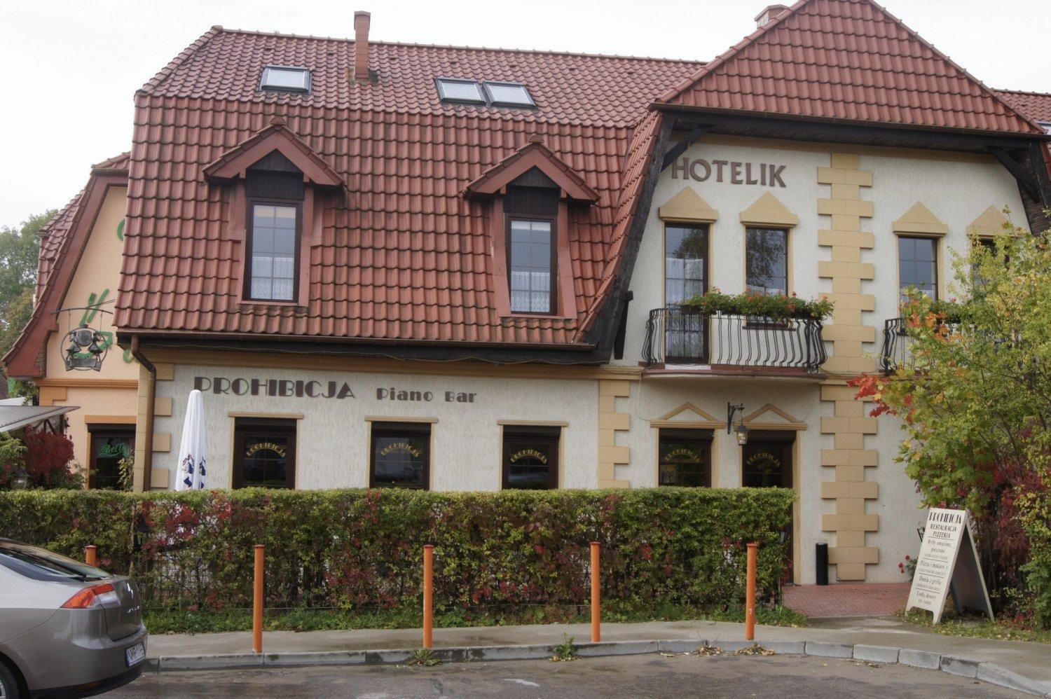 Мотель Prohibicja Peter'S Pub Міколайкі Екстер'єр фото